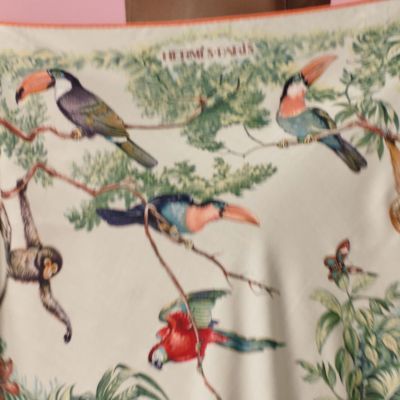 Equateur triangle, View: video, view 2 of 4